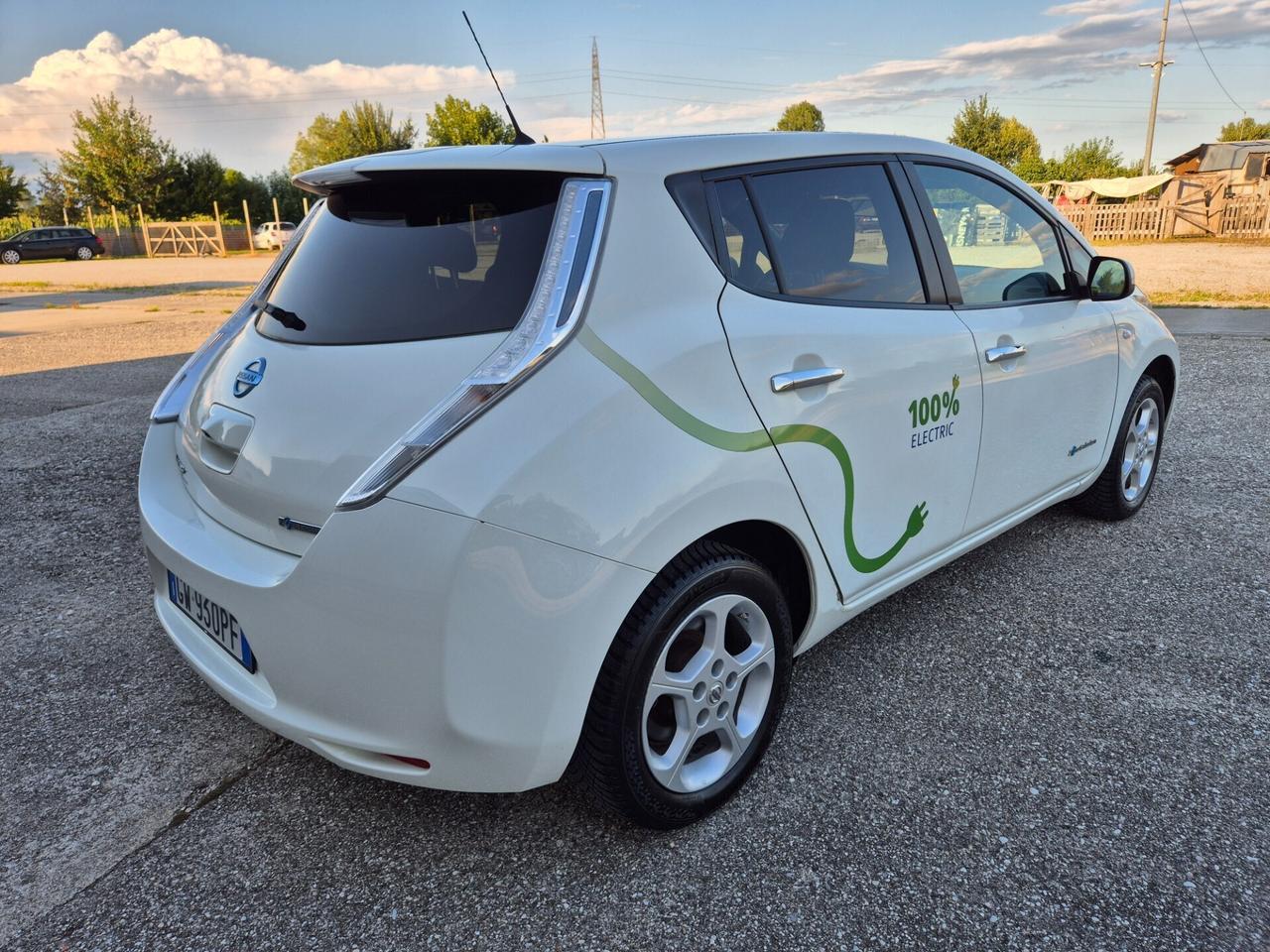 Nissan Leaf Tekna 30KWh neopatentati