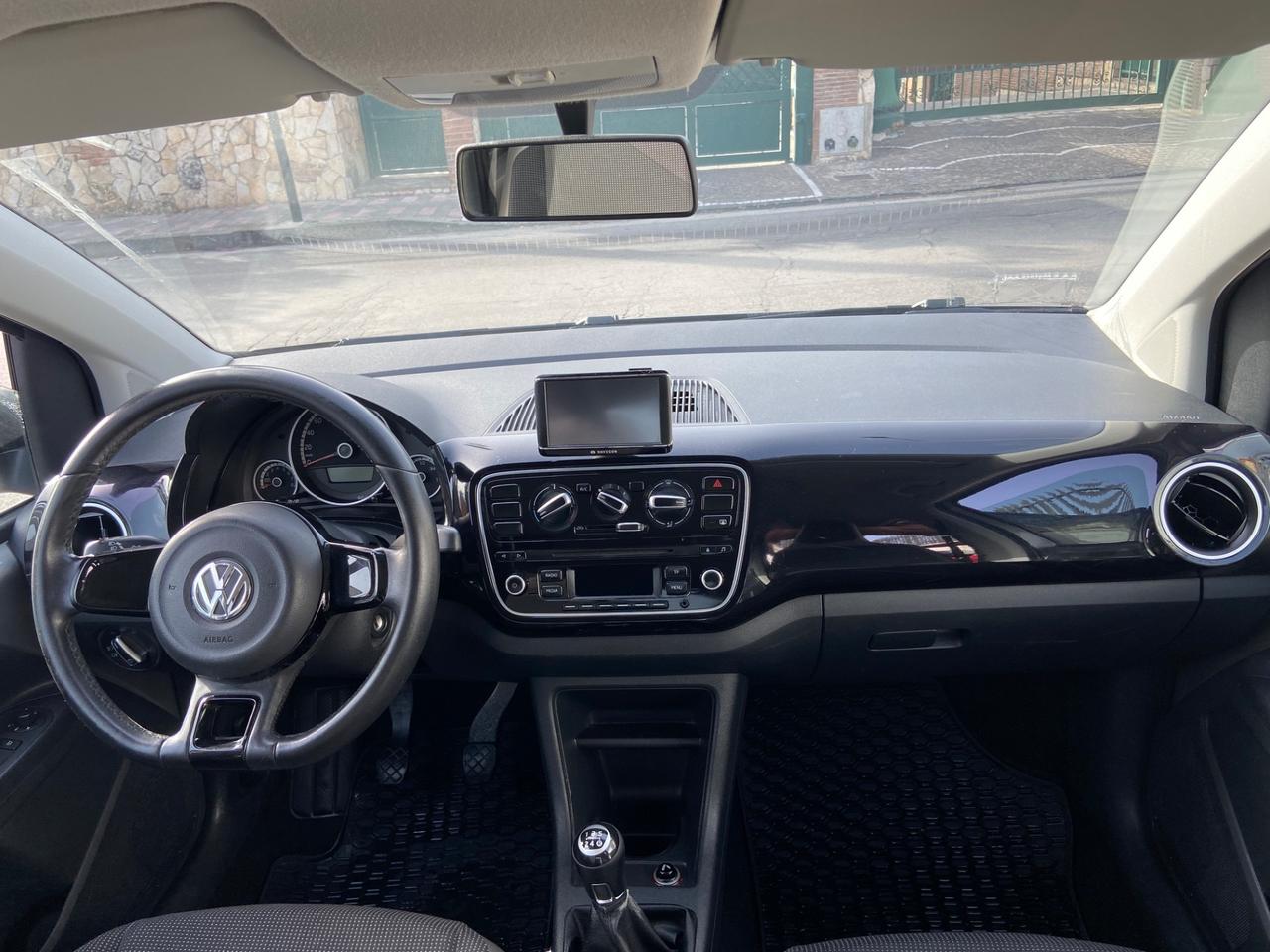 Volkswagen up! 1.0 75 CV 5p. high
