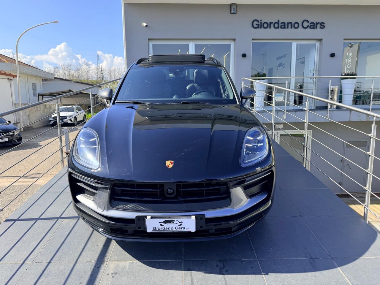 Porsche Macan 2.0 T 265cv open edition con approved