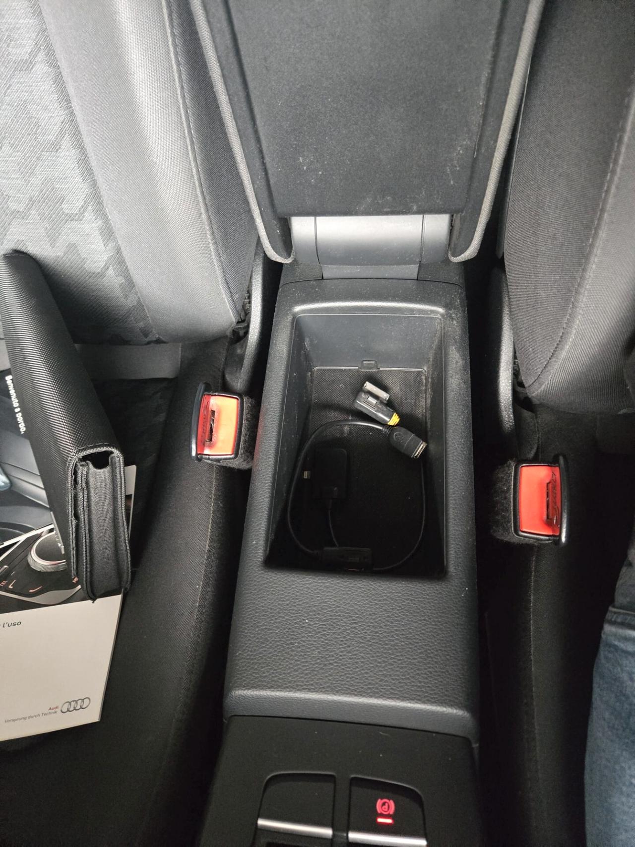 Audi A3 1.6 TDI clean diesel S tronic Admired