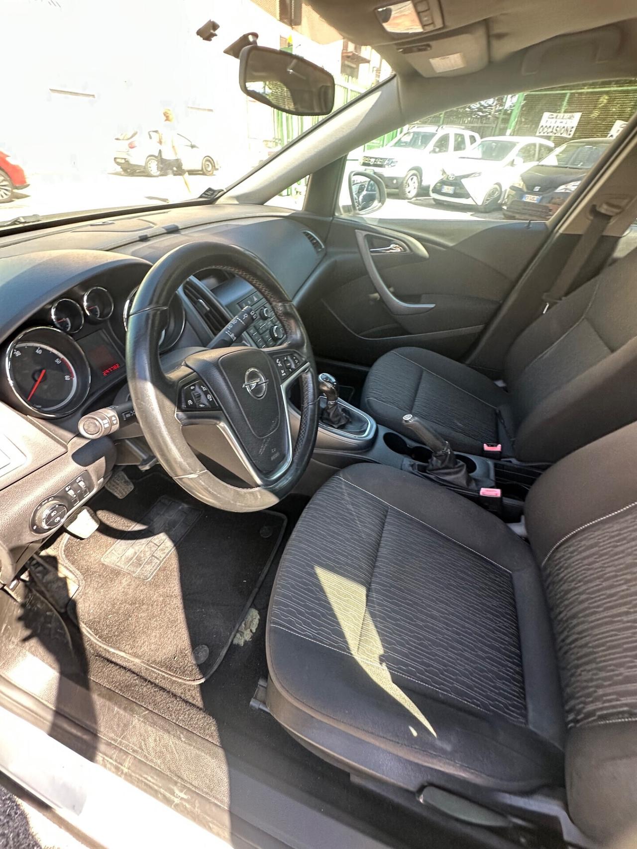 Opel Astra 1.7 CDTI 110CV Sports Tourer Cosmo