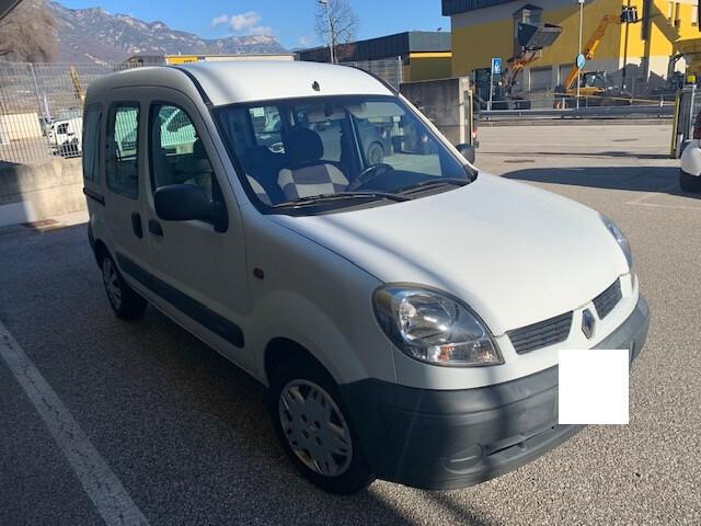 Renault Kangoo 1.6 Benzina NEOPATENTATI OK!