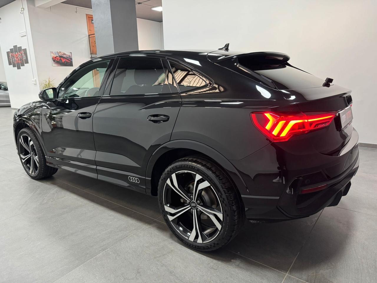 Audi Q3 SPORTBACK 35 TDI S-LINE EDITION