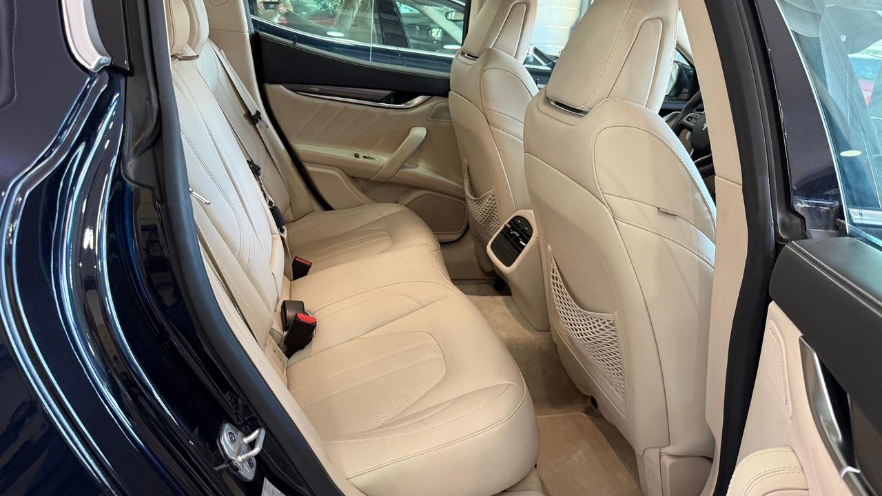 Maserati Ghibli V6 Diesel 275 CV Gransport