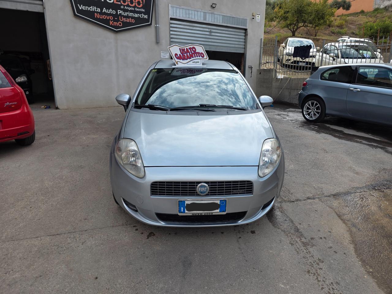 Fiat Grande Punto 1.3 MJT 75 CV 5 porte Dynamic