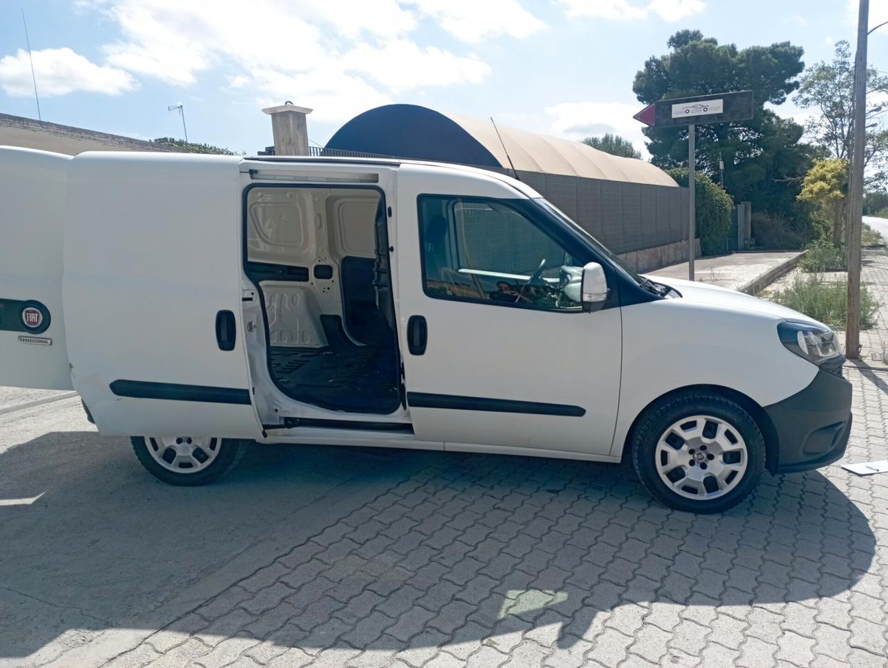 Fiat Doblo Doblò 1.6 MJT 16V 120CV 3POSTI CRUISER/NAVI