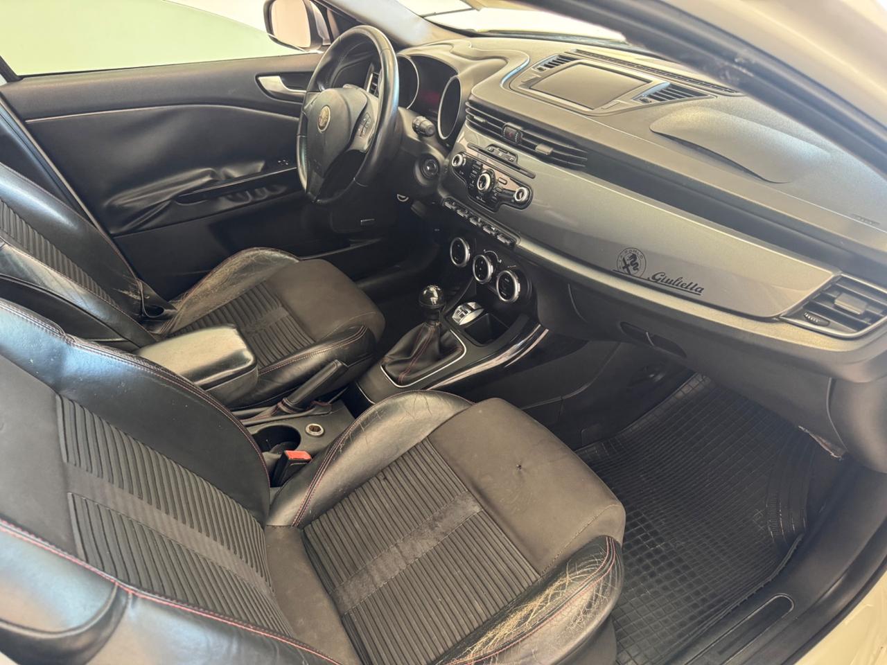 Alfa Romeo Giulietta 2.0 JTDm-2 140 CV Exclusive