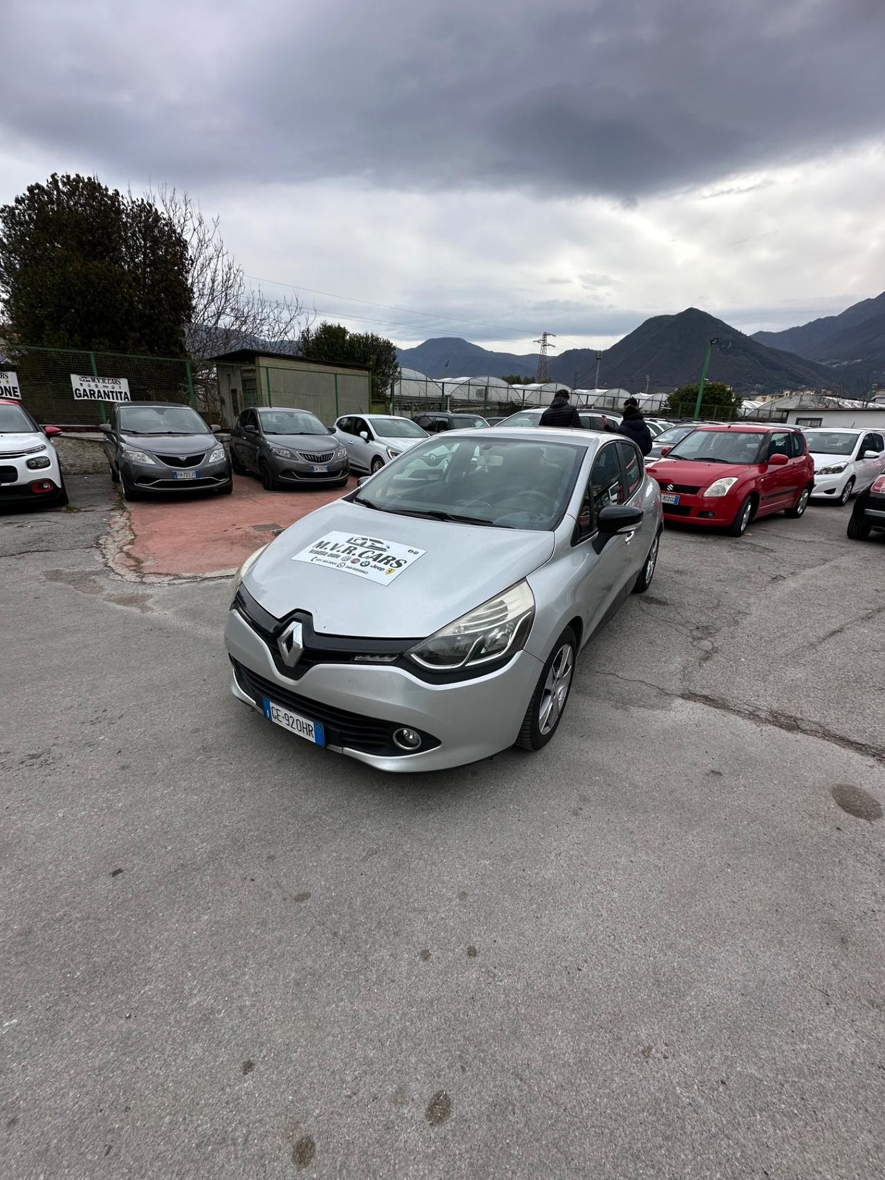 Renault Clio 1.2 16V 5 porte GPL Yahoo!