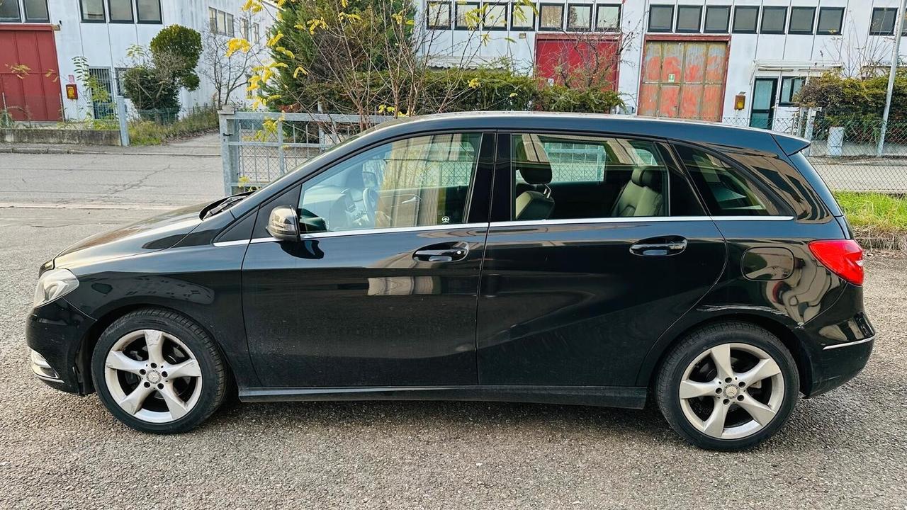Mercedes-benz B 200 CDI Automatic Premium