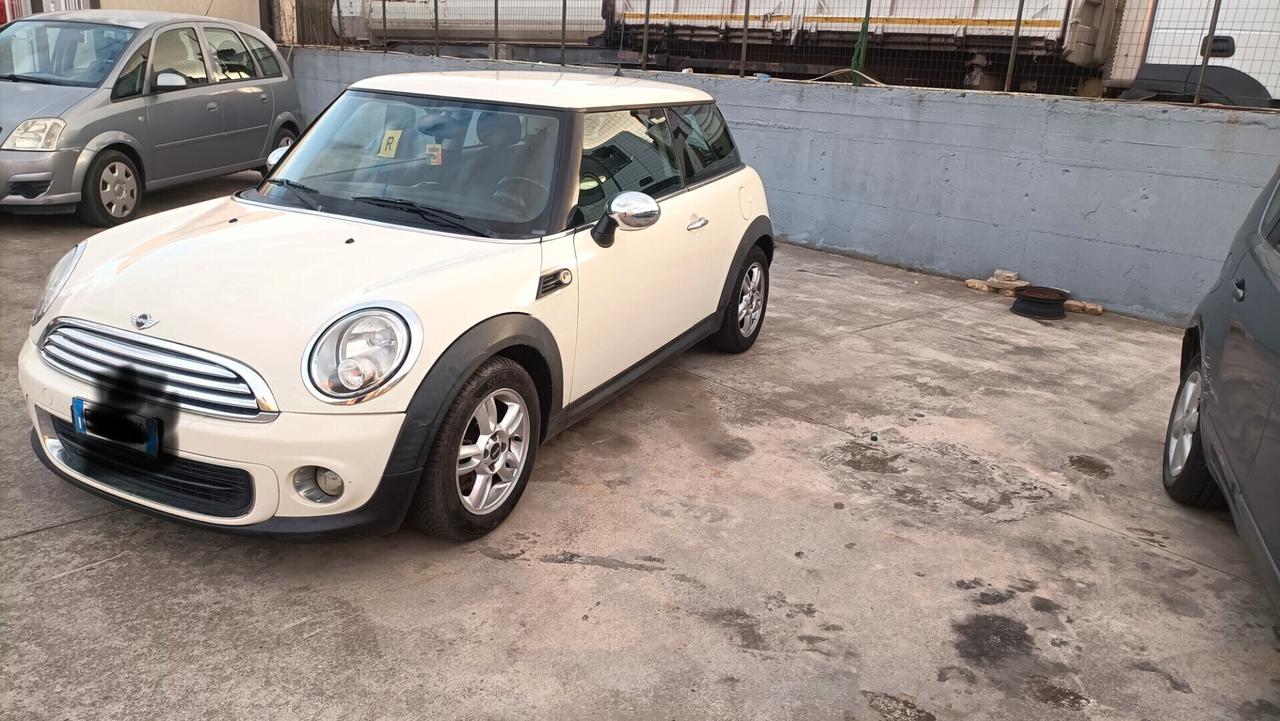 2011 Mini Mini 1.6 16V One (55kW)