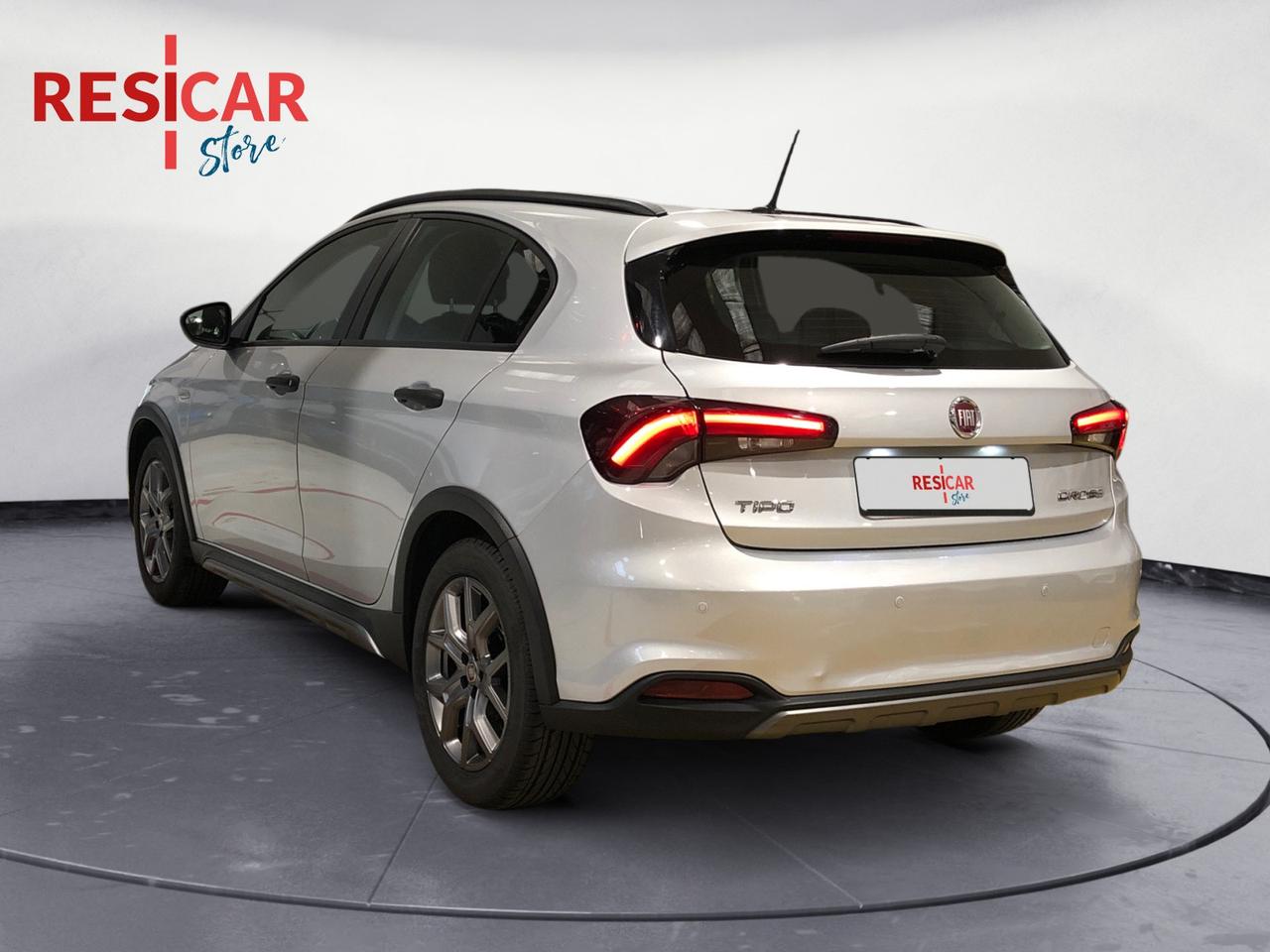 FIAT Tipo 5p 1.0 Cross 100cv