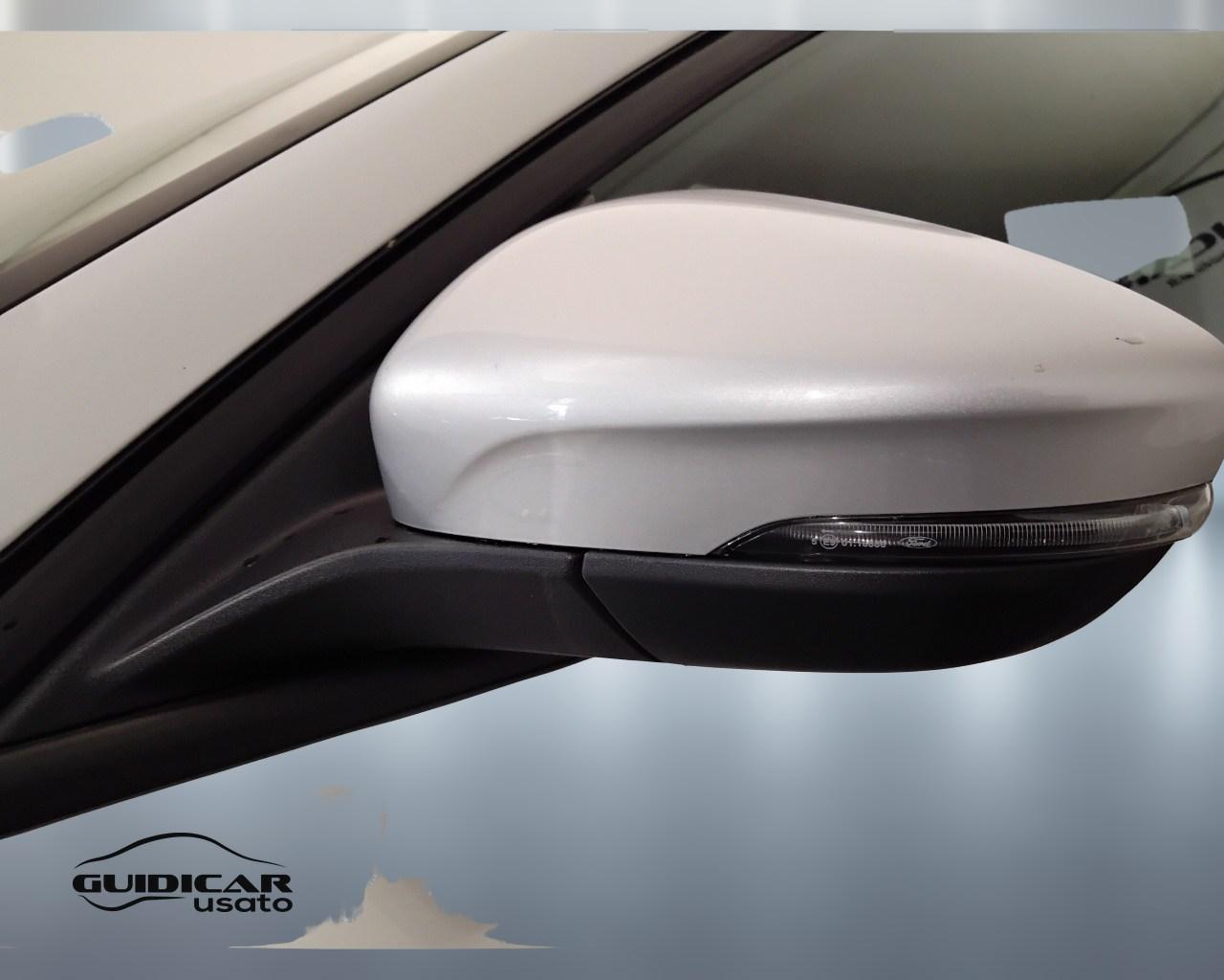 FORD Focus V 2022 - Focus 1.0t ecoboost h ST-Line 155cv powershift