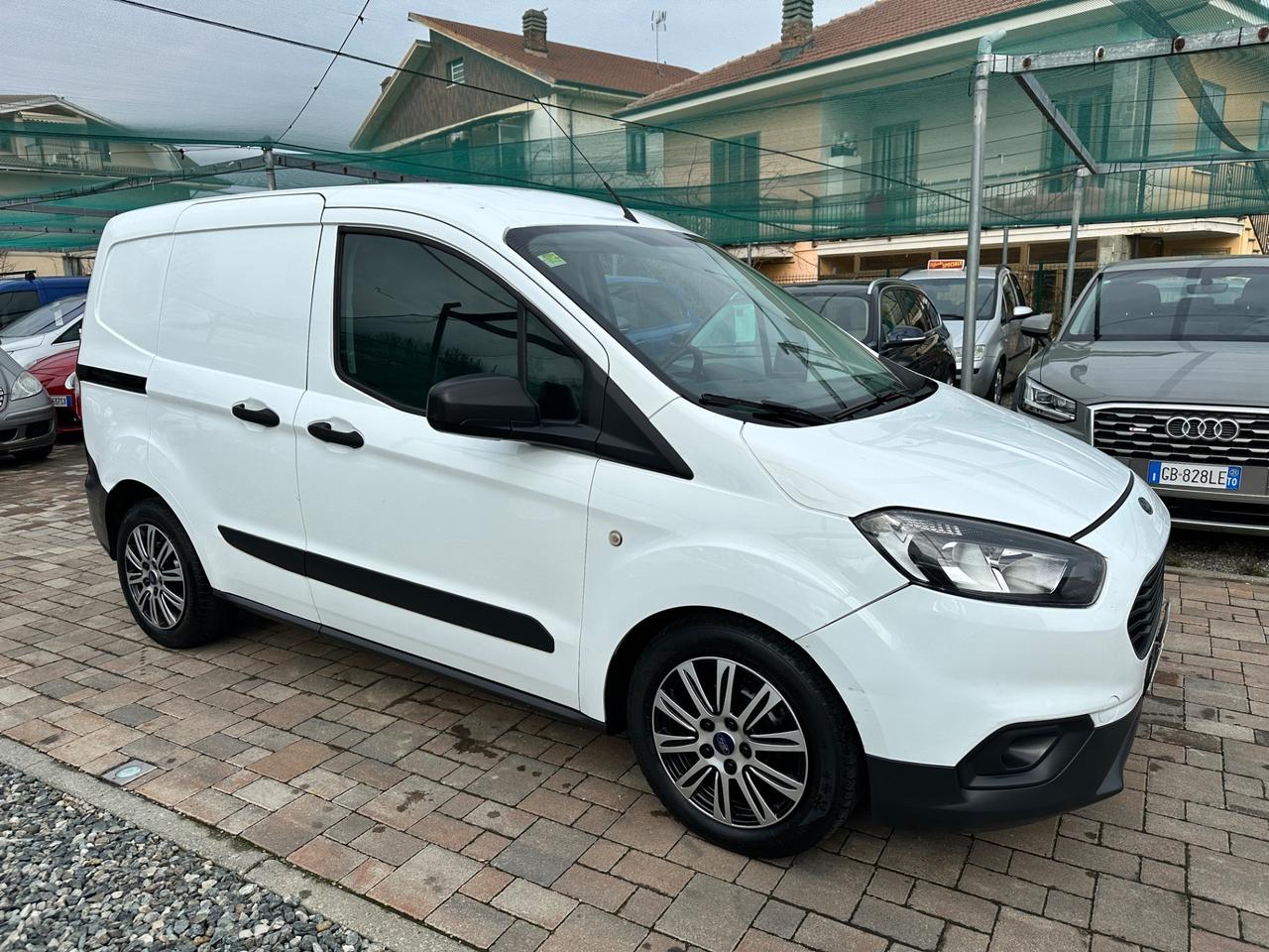 Ford Transit Courier 1.5 Diesel euro 6