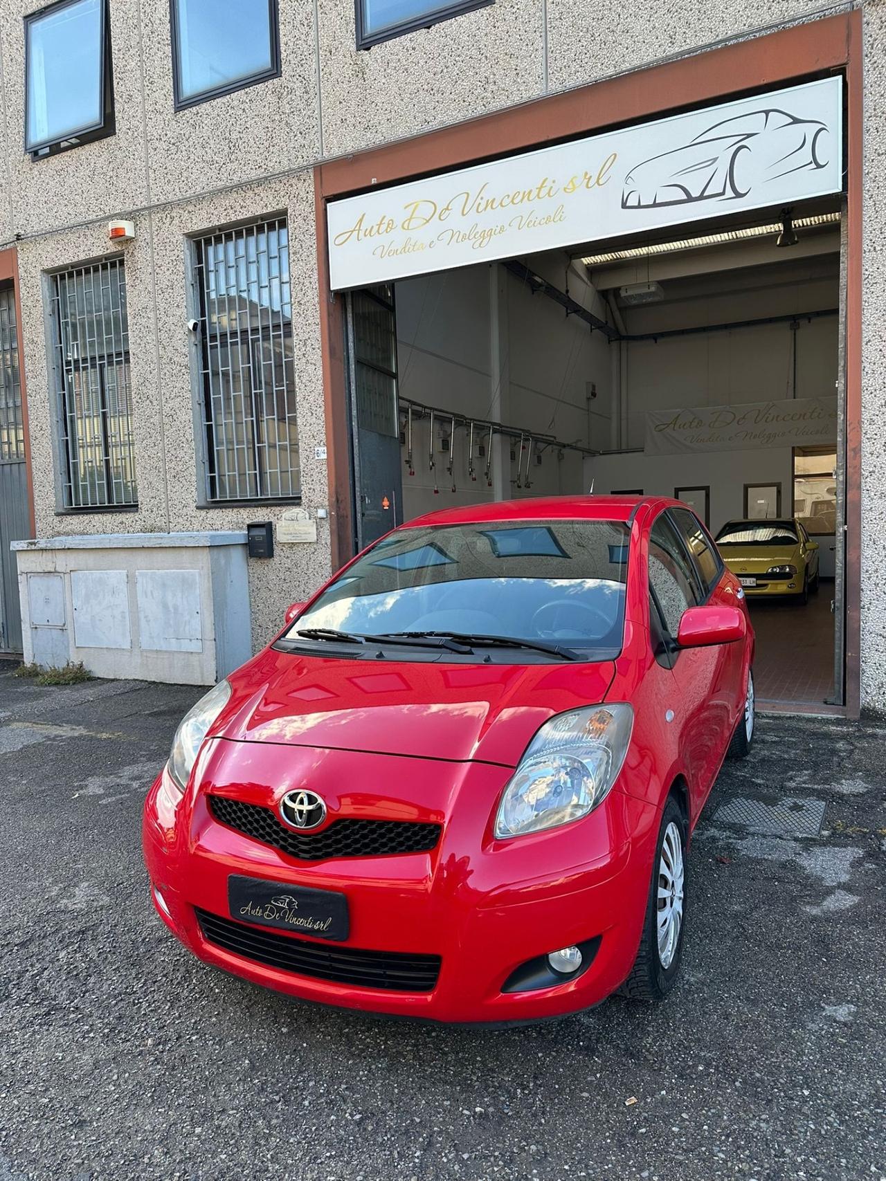 Toyota Yaris 1.3 5 porte Sol