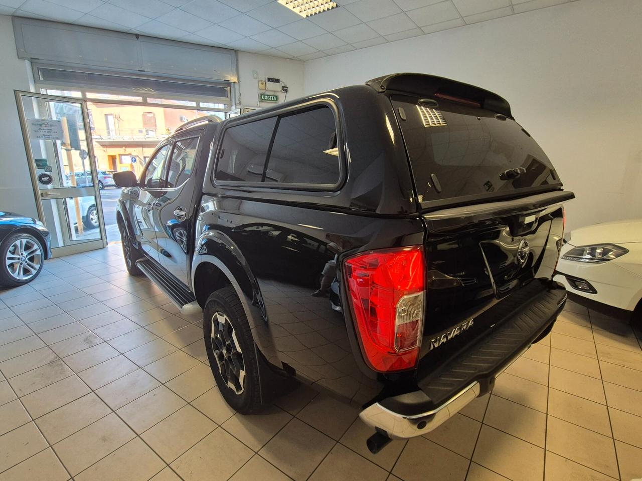 Nissan Navara 2.3 dCi 4WD Double Cab N-Connecta