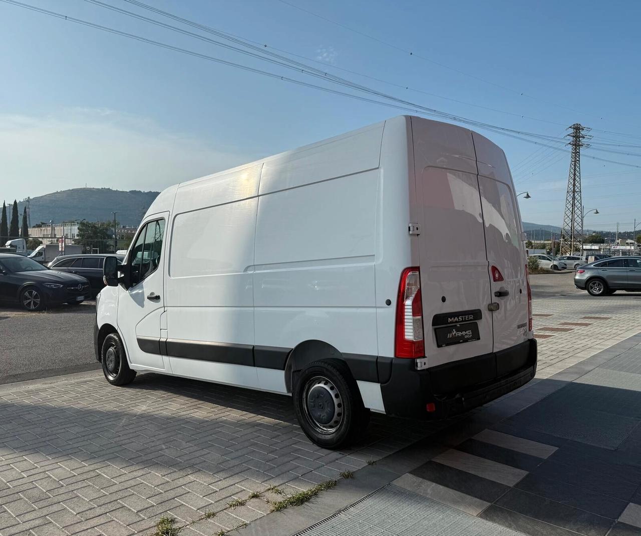 Renault Master T35 2.3 ENERGY DCI 150 CV L2H2 (435)