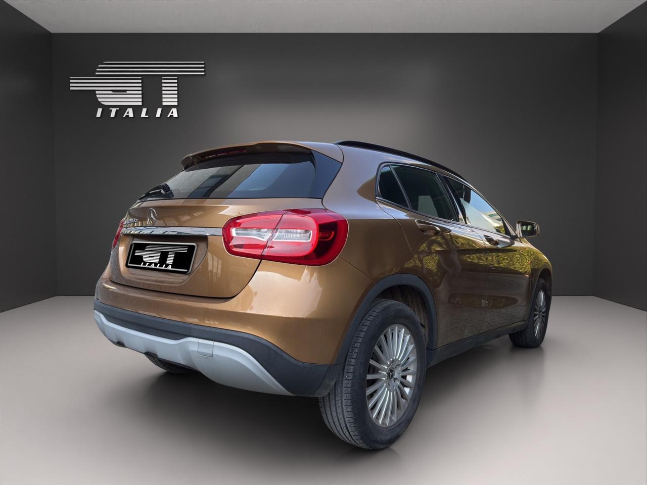 Mercedes-benz GLA 200 d Business