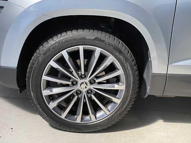 SKODA Karoq 1.6 TDI SCR DSG Executive