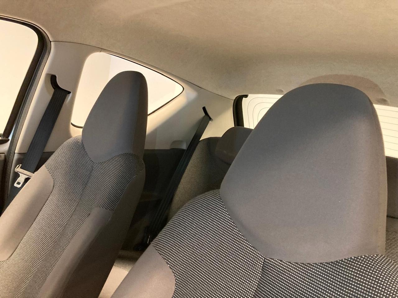 PEUGEOT 107 1.0-OK NEOPATENTATI- 84.000 KM ORIG