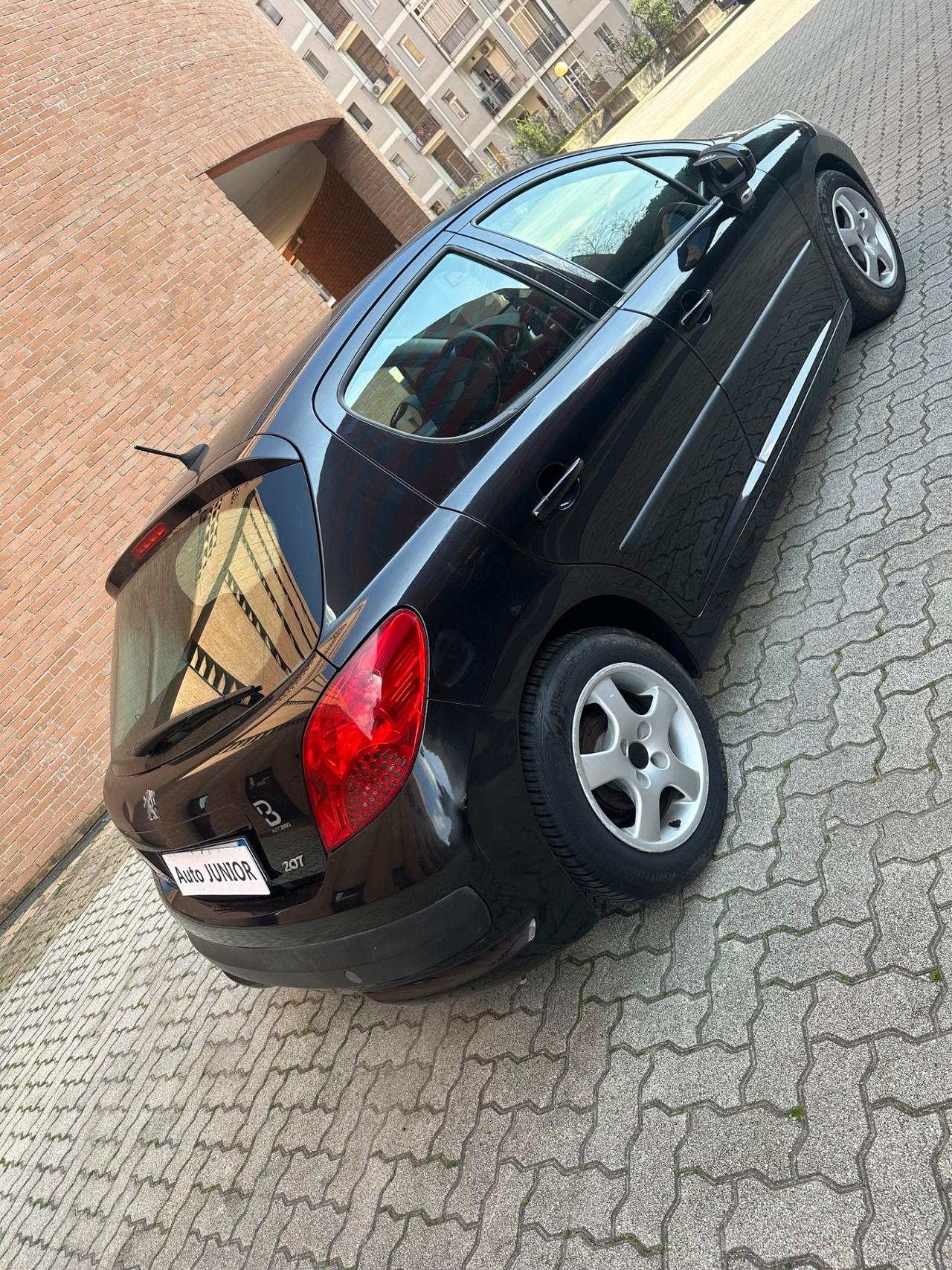 Peugeot 207 1.4 VTi 95CV 5p. X Line