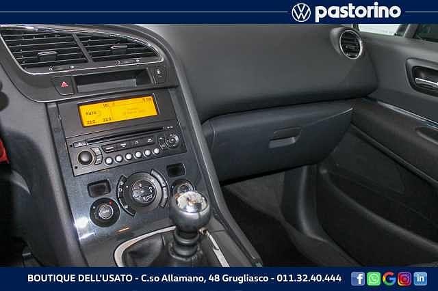 Peugeot 5008 1.6 HDi 110CV Tecno. GANCIO TRAINO