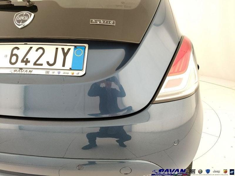 Lancia Ypsilon 1.0 FireFly 5 porte S&S Hybrid Gold