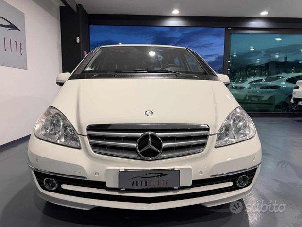 MERCEDES-BENZ A 180 BlueEFFICIENCY Style