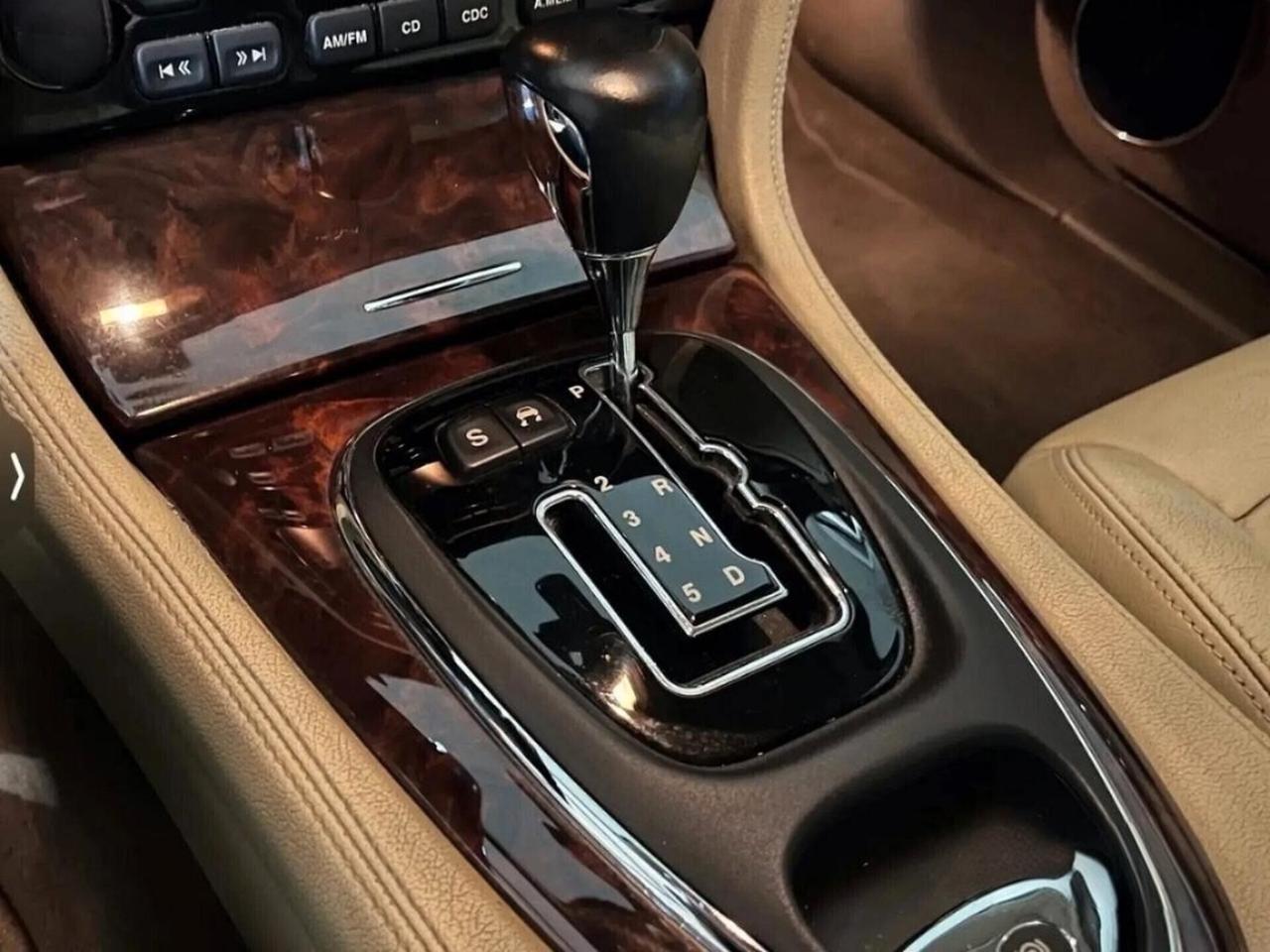 Jaguar XJ 2.7 D V6 cat LWB Sovereign Perfetta