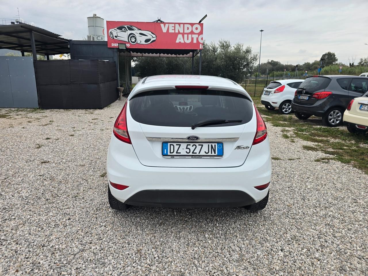 Ford Fiesta 1.4 5 porte Bz.- GPL Titanium