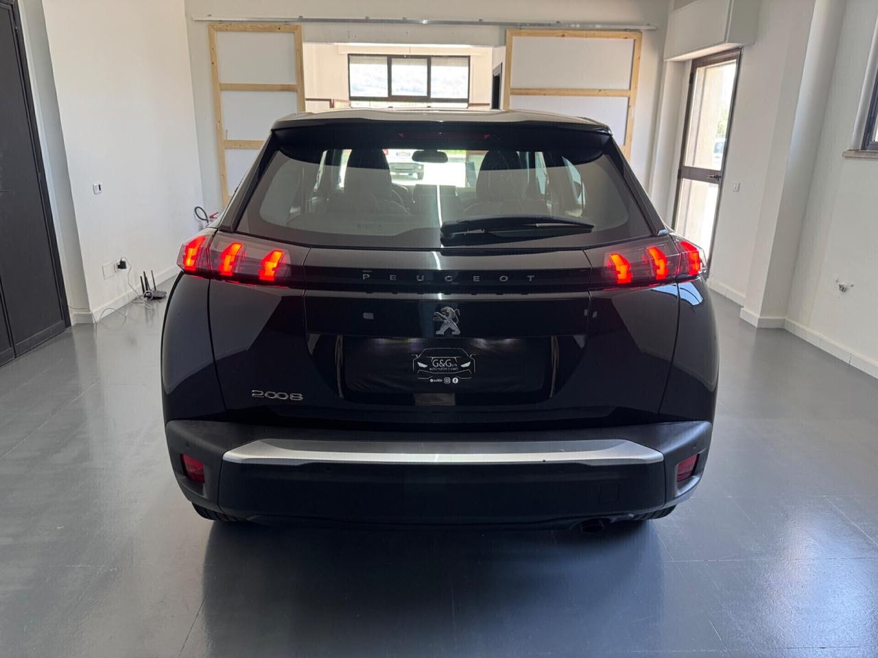 Peugeot 2008 PureTech 100 S&S Active