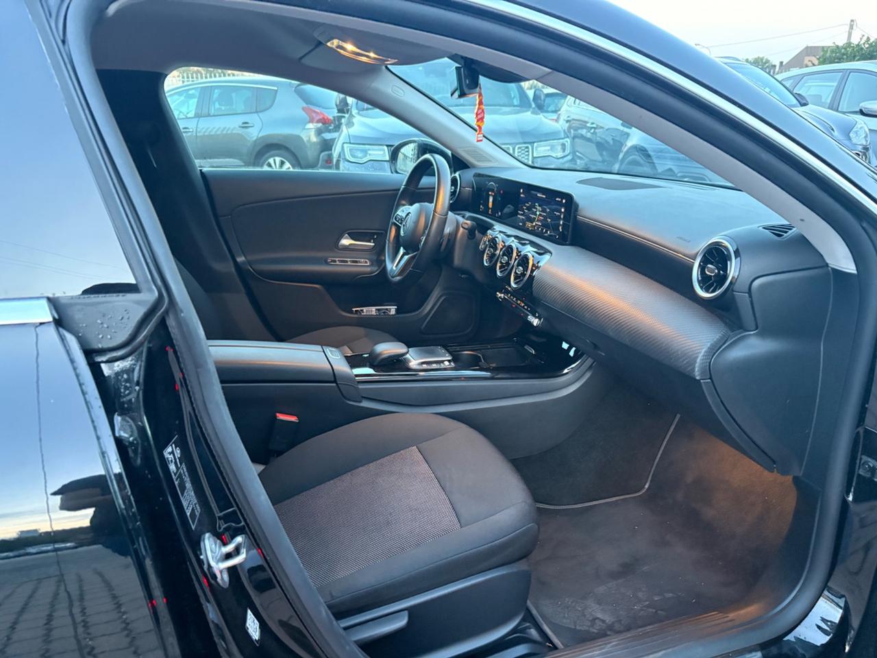 Mercedes-benz CLA 180 d Automatic Shooting Brake Executive