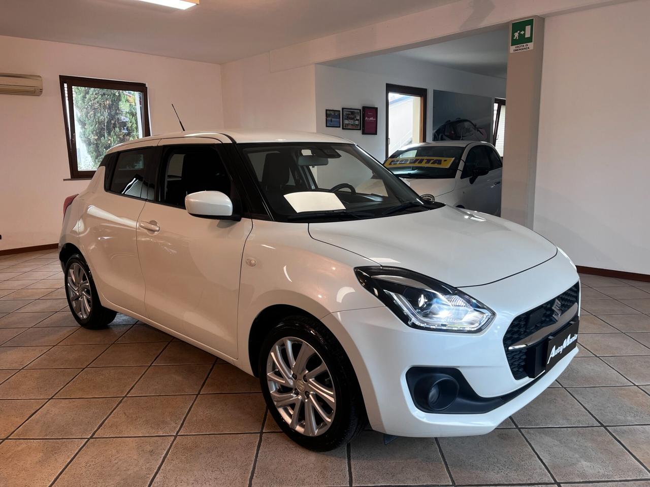 Suzuki Swift 1.2 Hybrid Cool