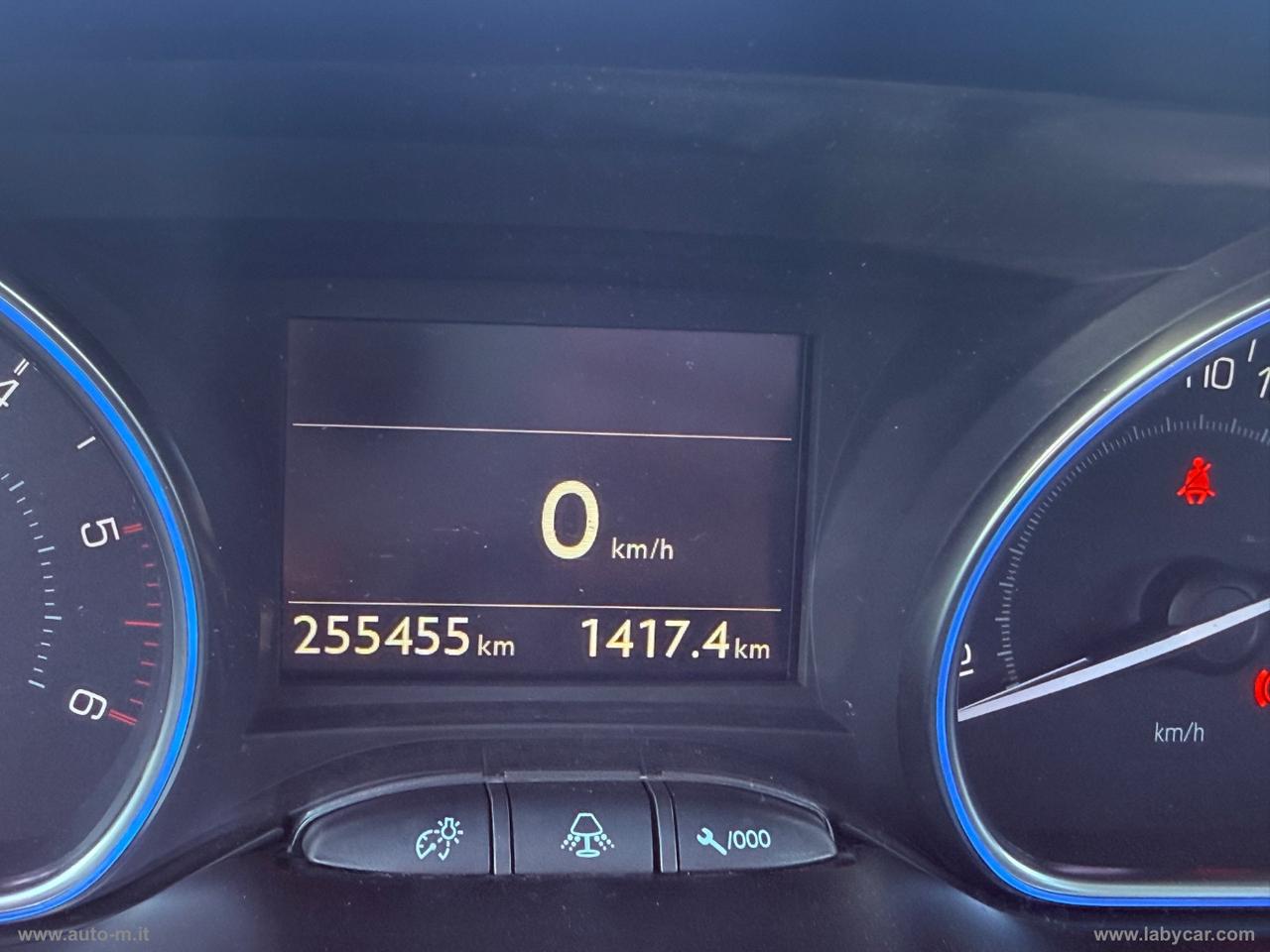 PEUGEOT 2008 BlueHDi 100 Allure