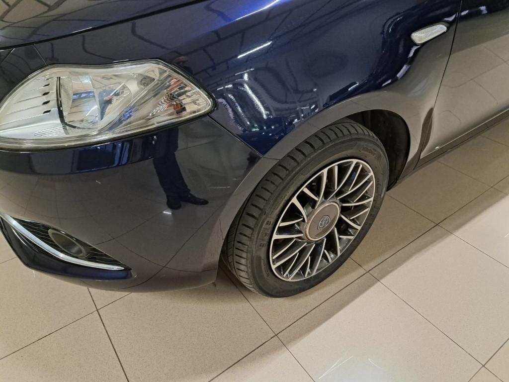 LANCIA Ypsilon III 2015 - Ypsilon 1.2 Gold 69cv