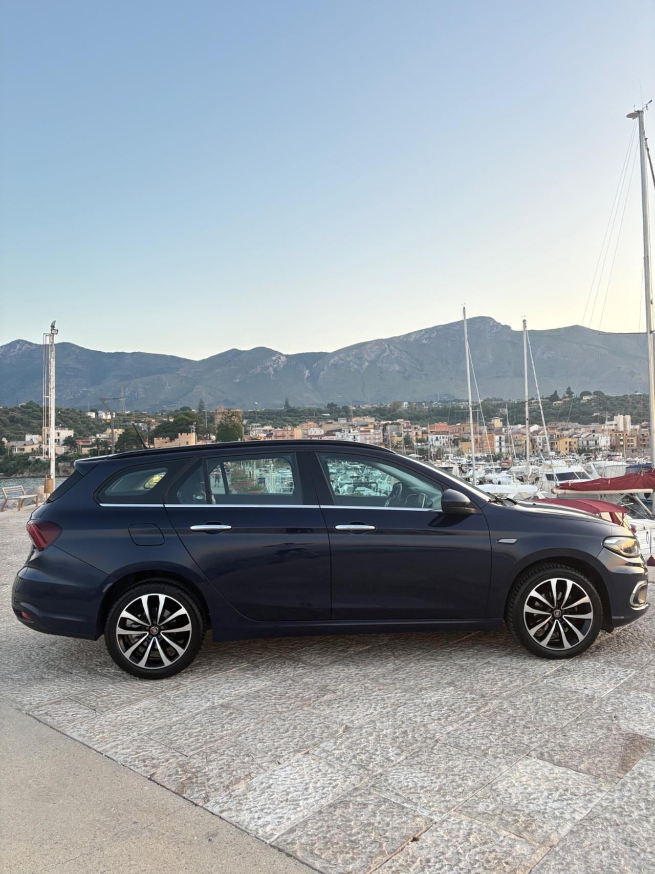 Fiat Tipo 1.6 Mjt S&S SW Lounge