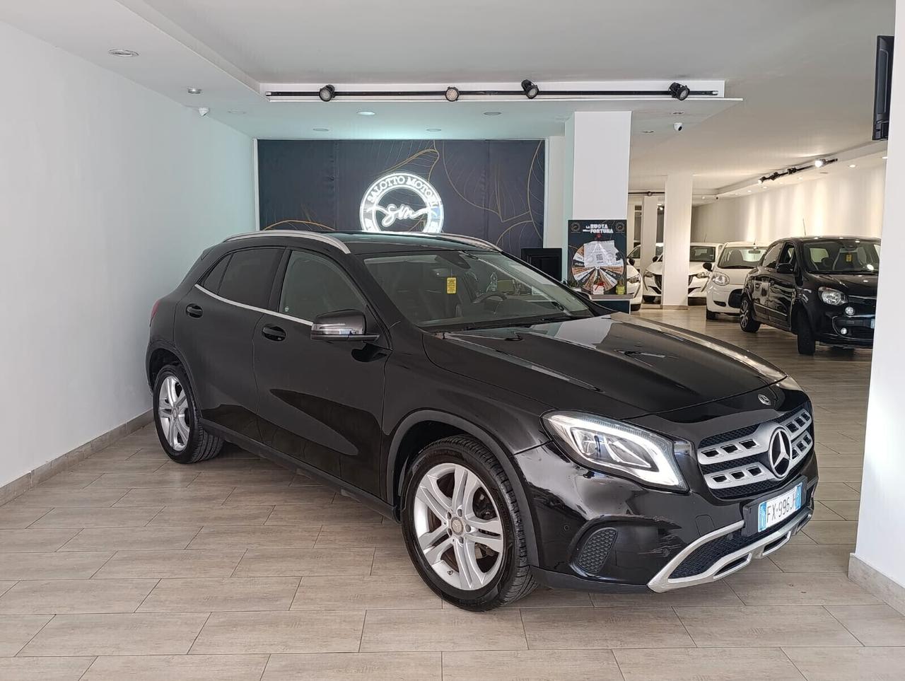 Mercedes GLA 220 D AUTOMATICA SPORT ANNO 2019