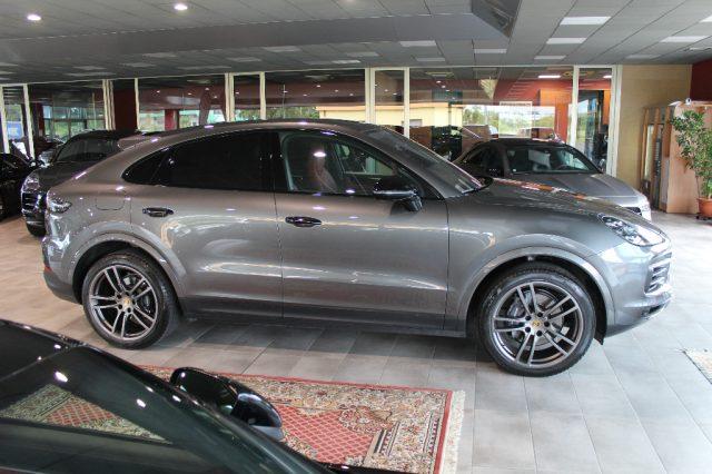 PORSCHE Cayenne Coupé 3.0 V6 *UNIPROP*TETTO*CHRONO*