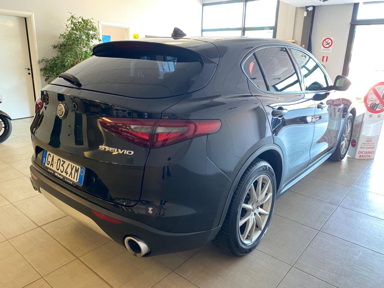 Alfa Romeo Stelvio 2.2 190 CV AT8 Executive Pelle ROSSA