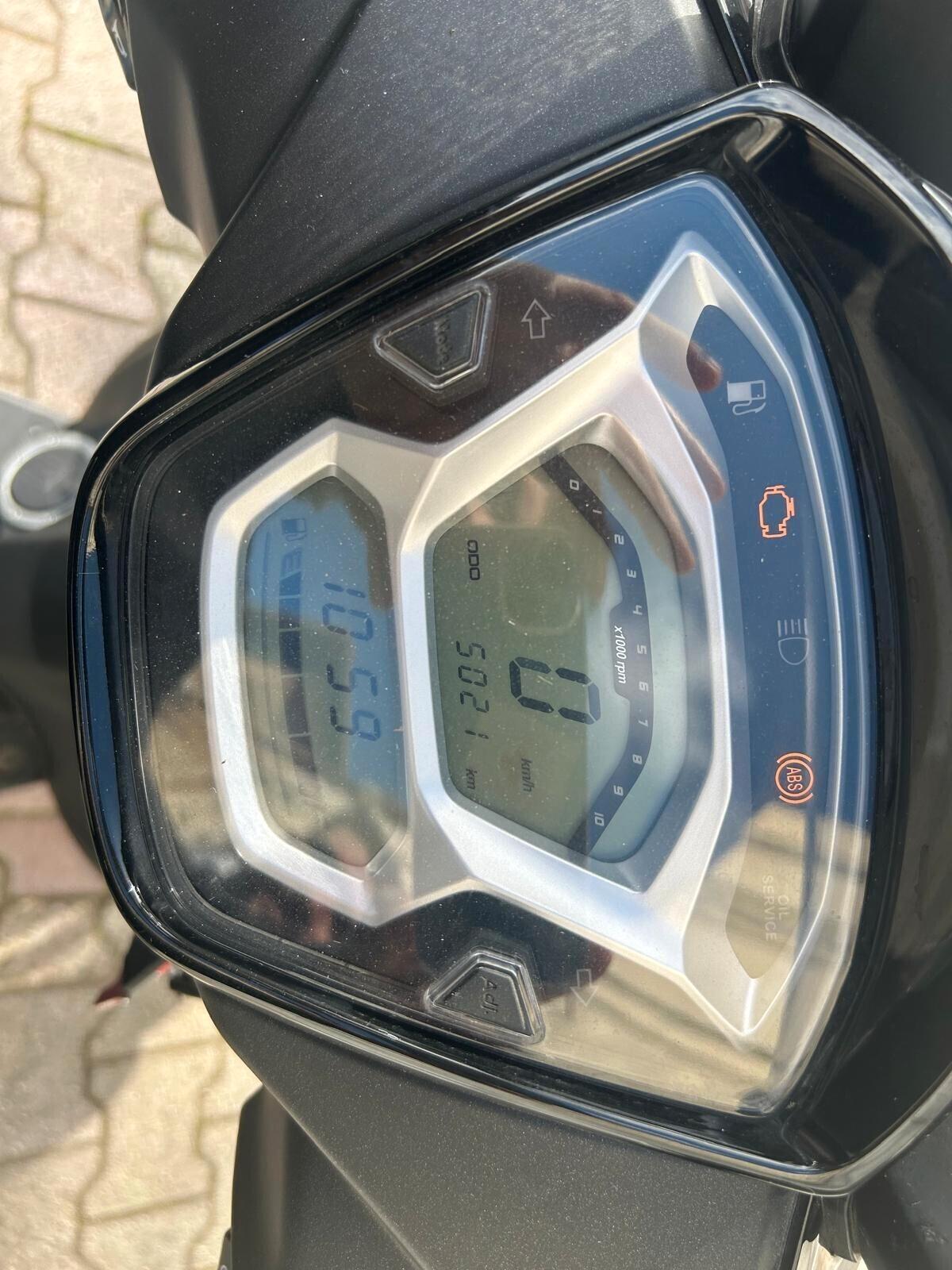 Kymco People 200i s i