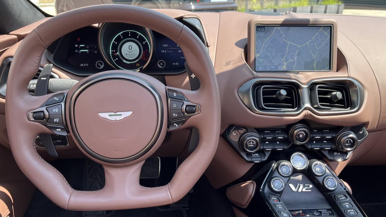 ASTON MARTIN Vantage Roadster 5.2 V12 auto