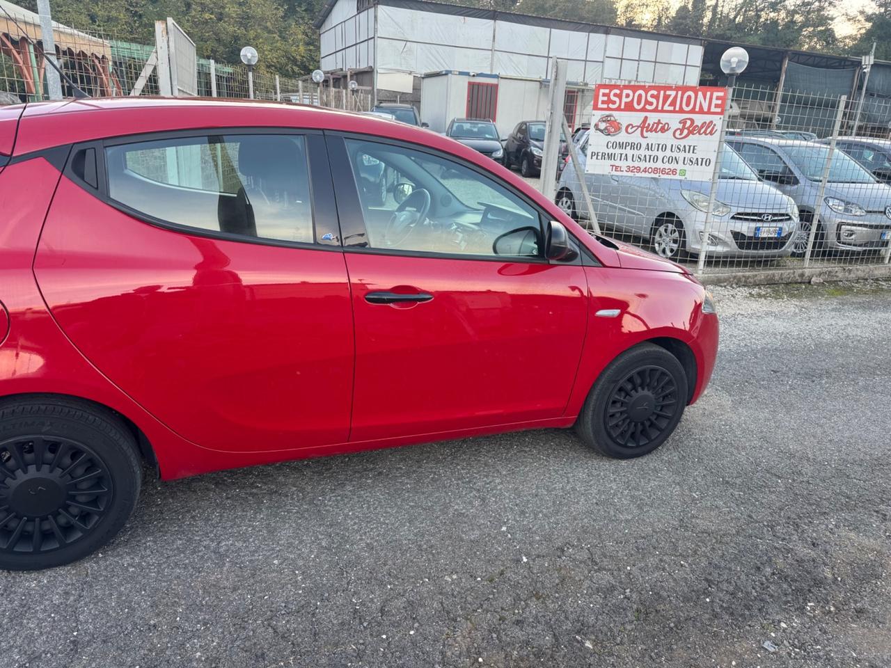 Lancia Ypsilon 1.2 69 CV 5 porte GPL Ecochic Gold NEOPATENTATI