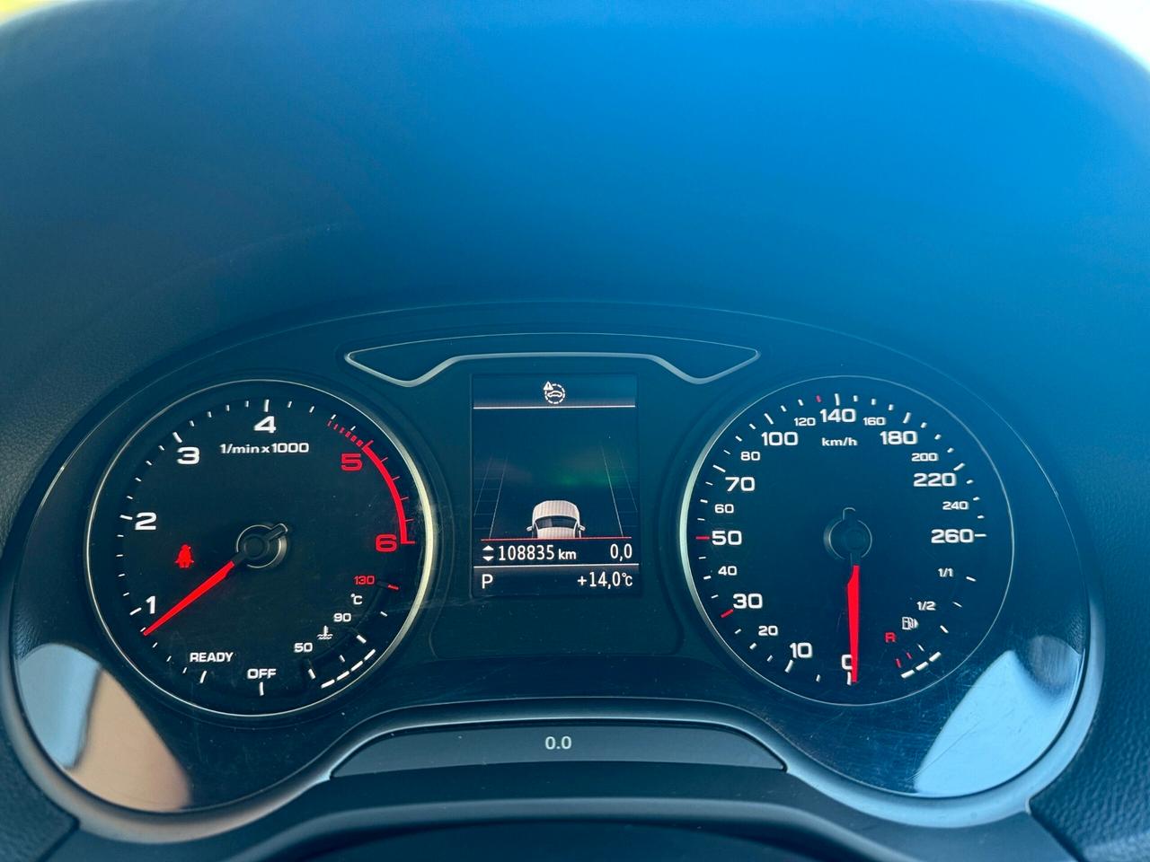 Audi Q2 30 TDi 115cv 85kw Admired Stronic