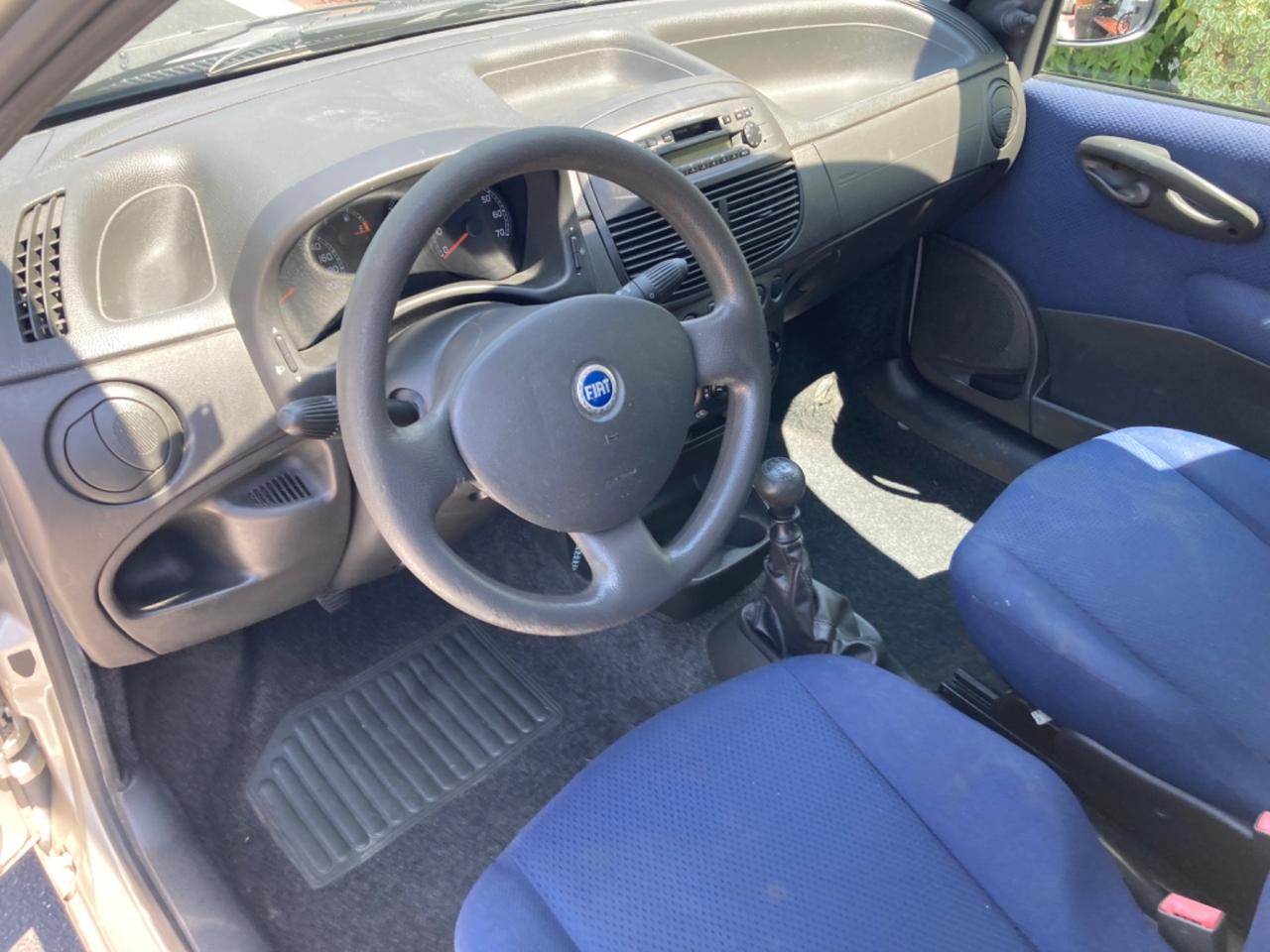 FIAT PUNTO 1.2 BENZINA 5 PORTE (KM 70.697)