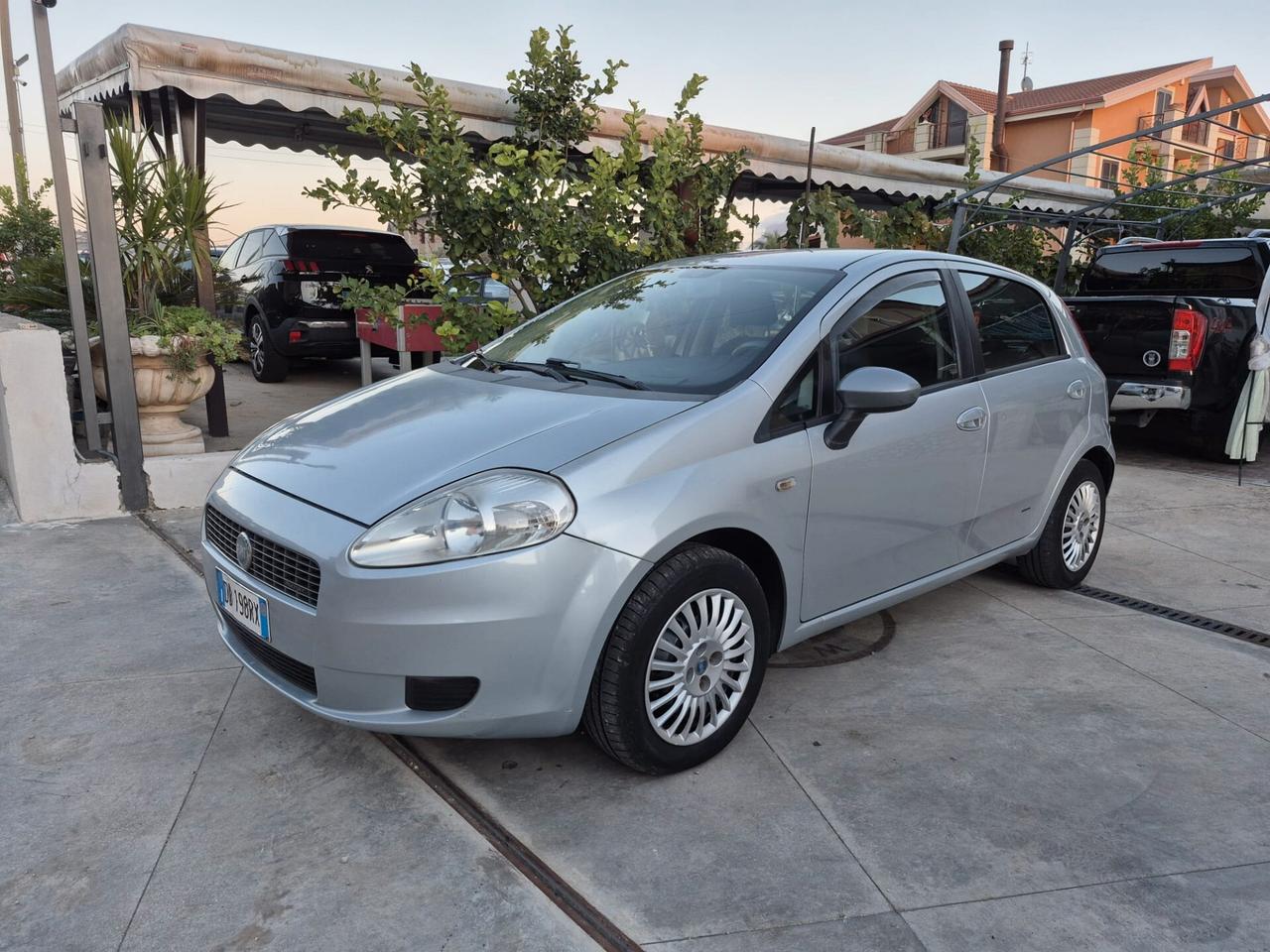 Fiat Grande Punto 1.3 MJT 75 CV 5 porte Dynamic