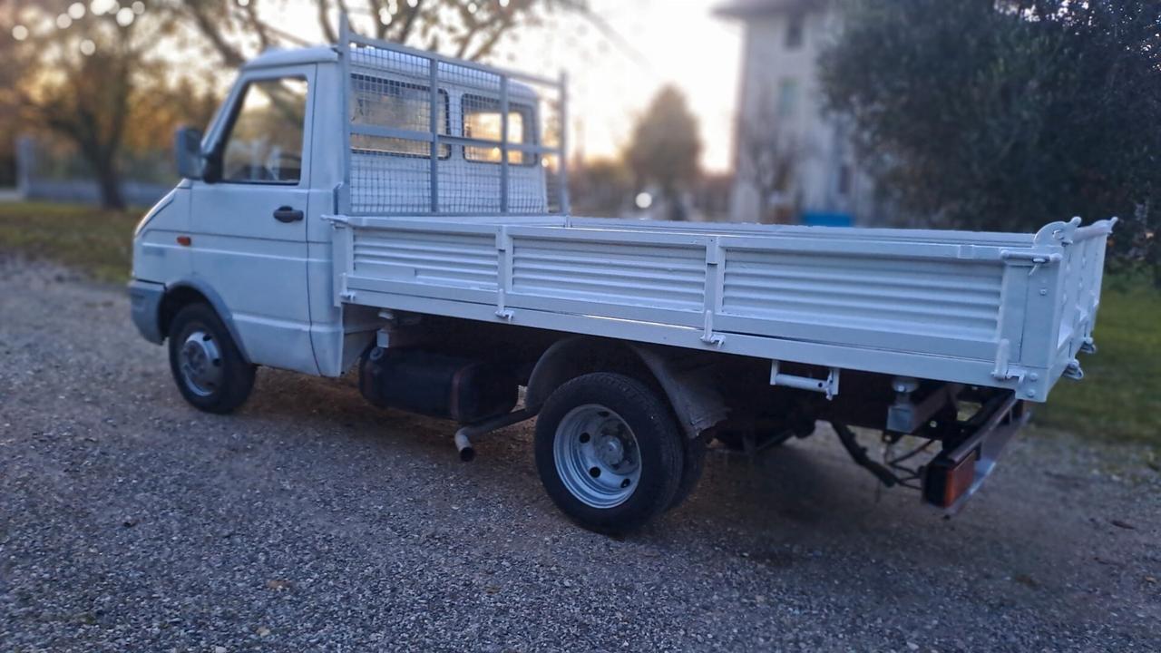 Iveco daily 35-8 RIBALTABILE tri laterale POCHI KM