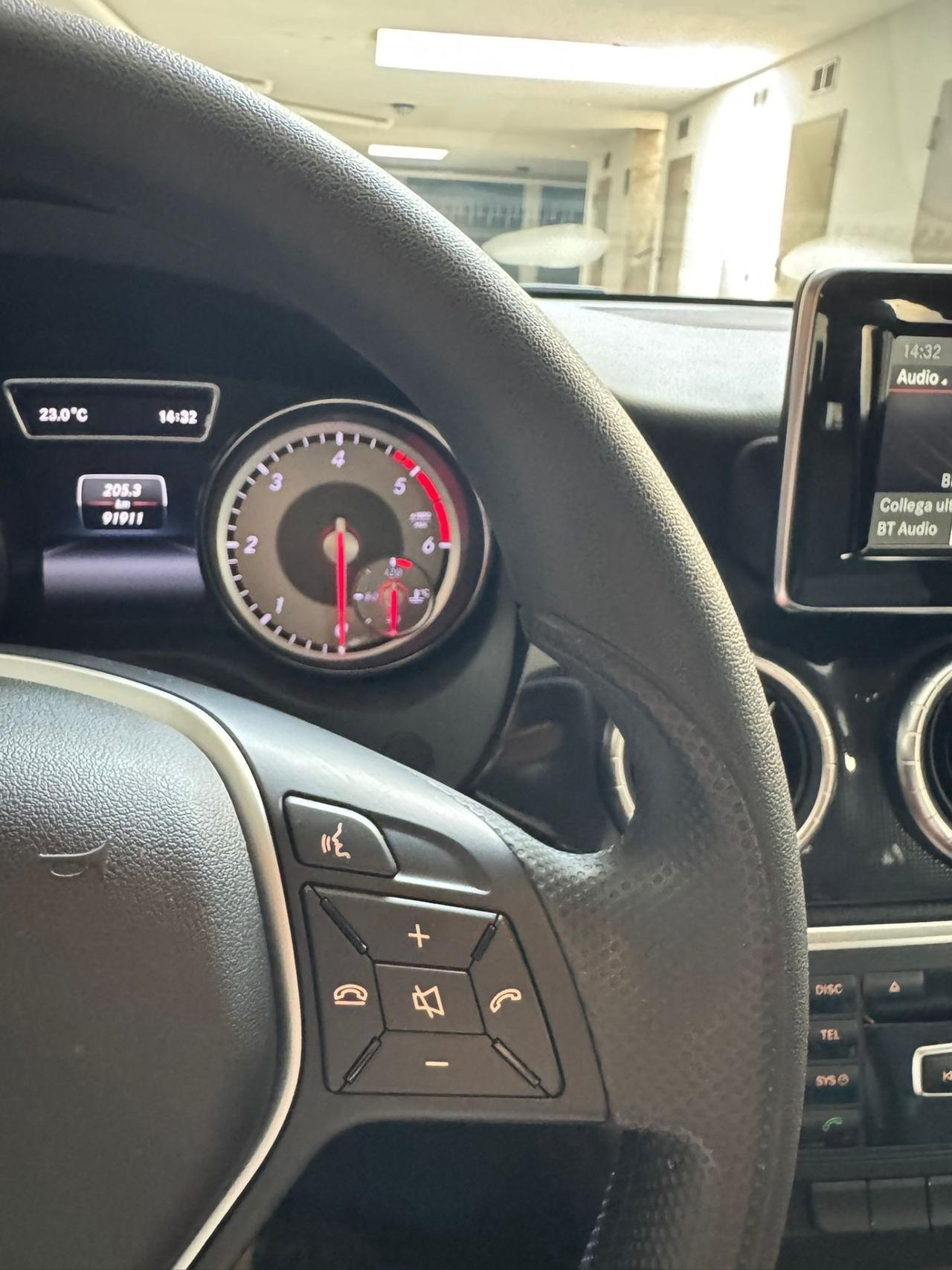 Mercedes-benz CLA 200 CDI