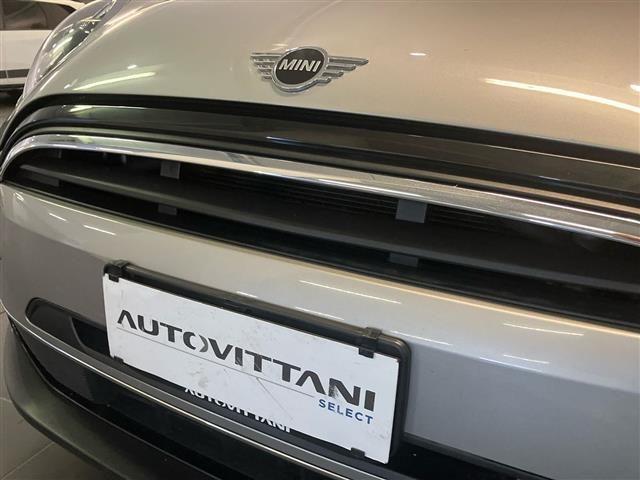 MINI Mini 5 Porte 1.5 Twin Power Turbo Cooper Essential