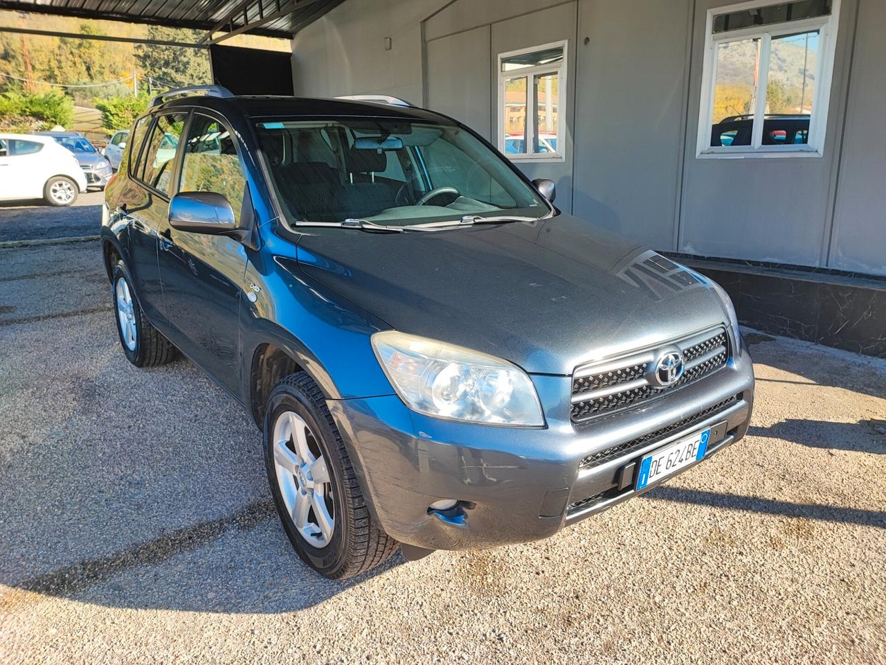 Toyota RAV 4 RAV4 2.2 D-4D 136 CV Luxury