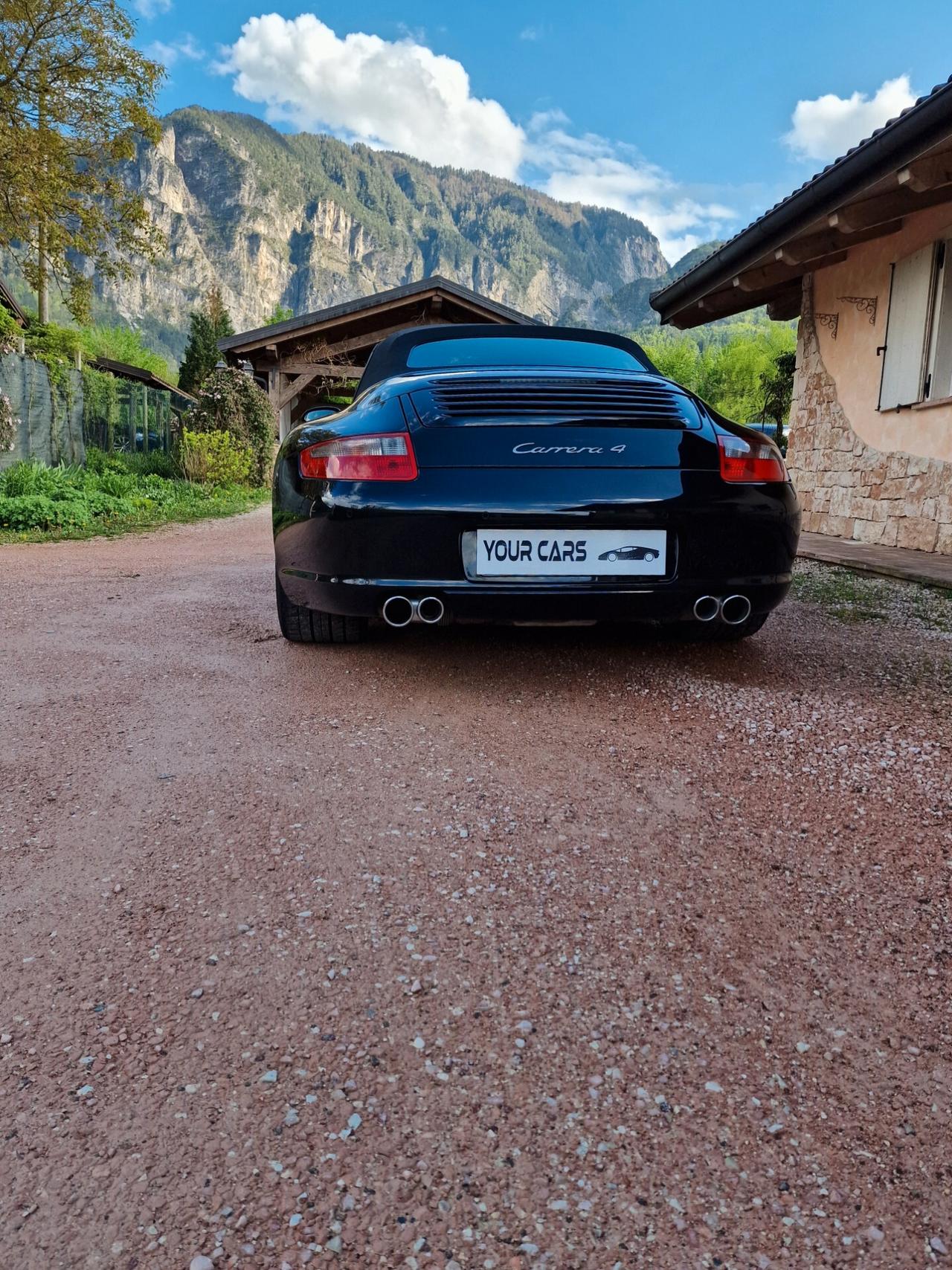 Porsche 911 Carrera 4 Cabriolet MANUALE