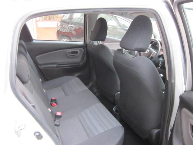 Toyota Yaris 1.0 5 porte Lounge NEOPATENTATI UNICO PROPRIETARIO